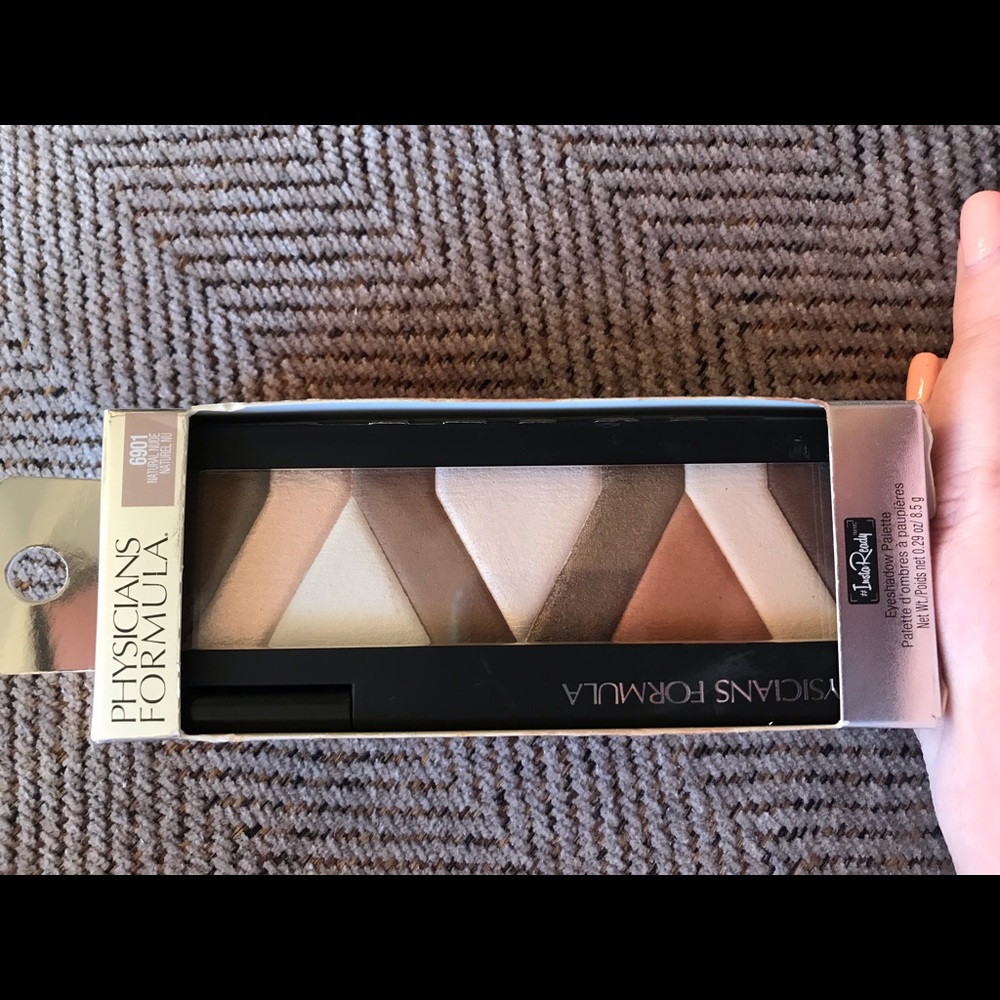 ⬇️pricedrop($12)! Physicians Formula eyeshadow